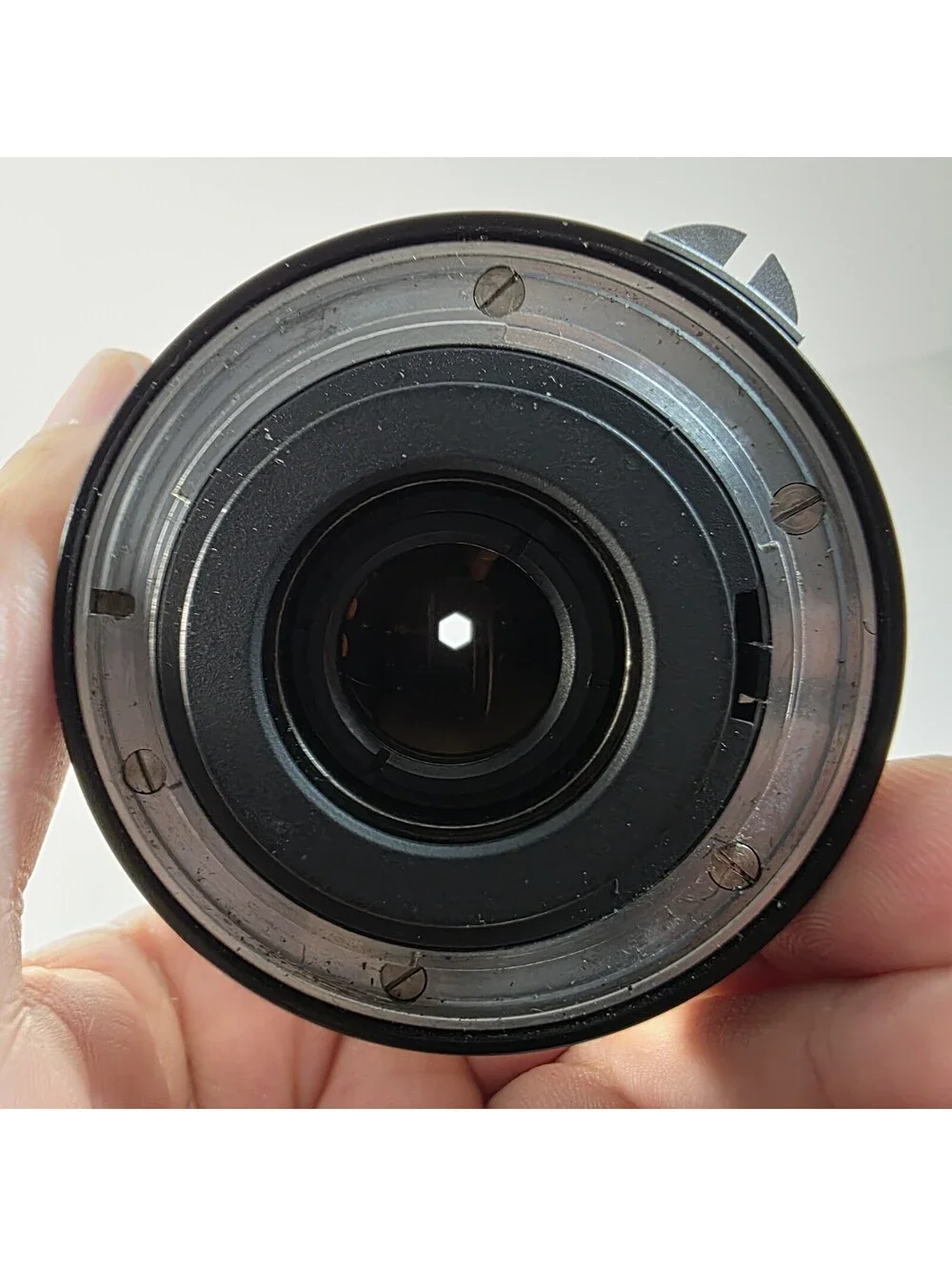Clean Nikon Zoom-Nikkor Auto f/3.5 43mm-86mm Non-AI Camera Lens w/ Nikon Caps